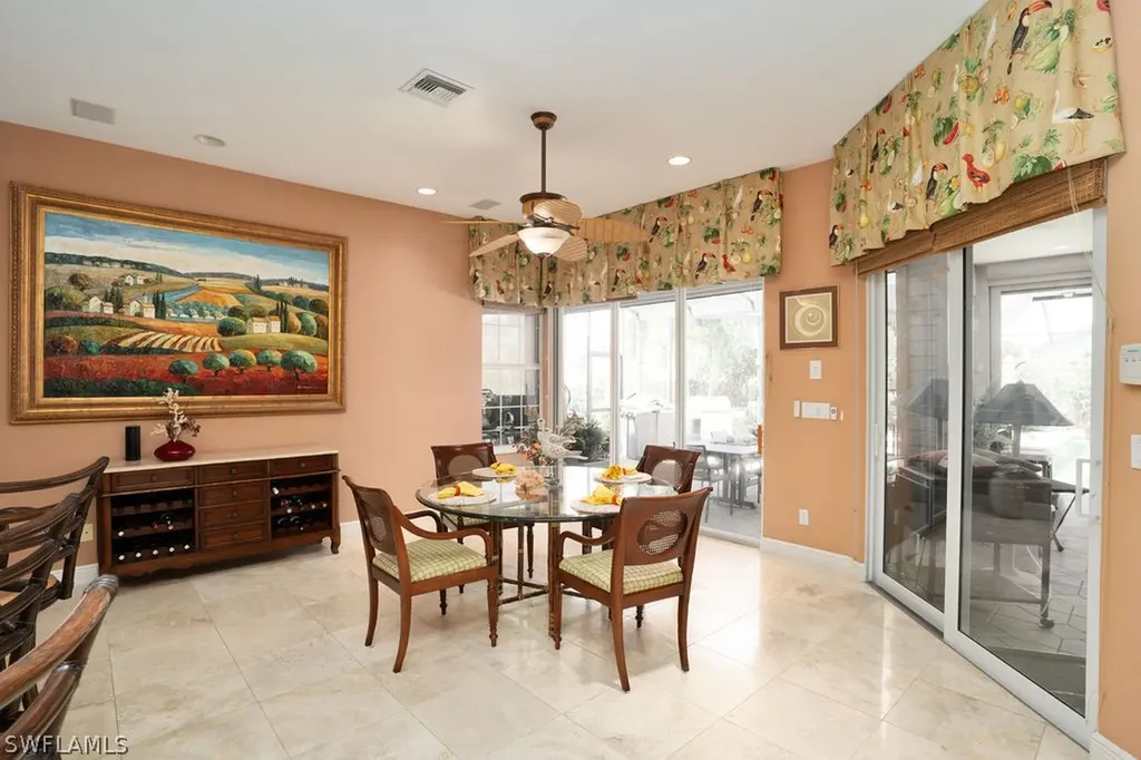 732 Courtside Drive Naples FL 34105