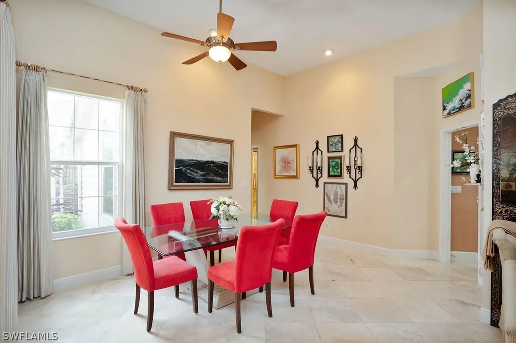 732 Courtside Drive Naples FL 34105