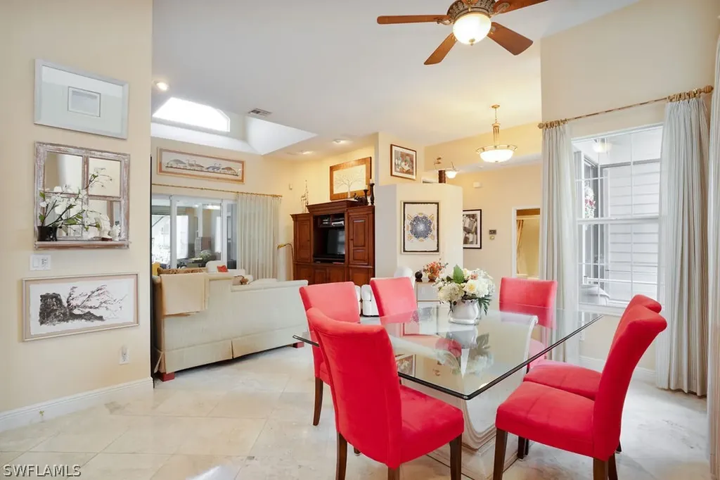 732 Courtside Drive Naples FL 34105