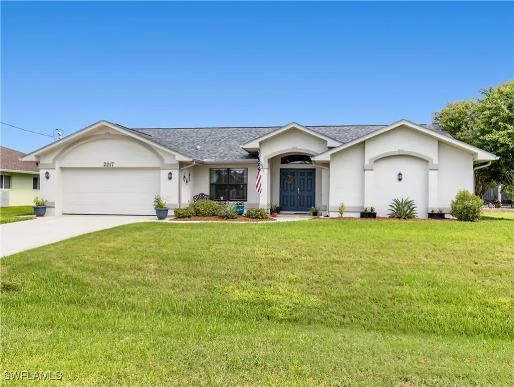 2217 SW 43rd Terrace Cape Coral FL 33914