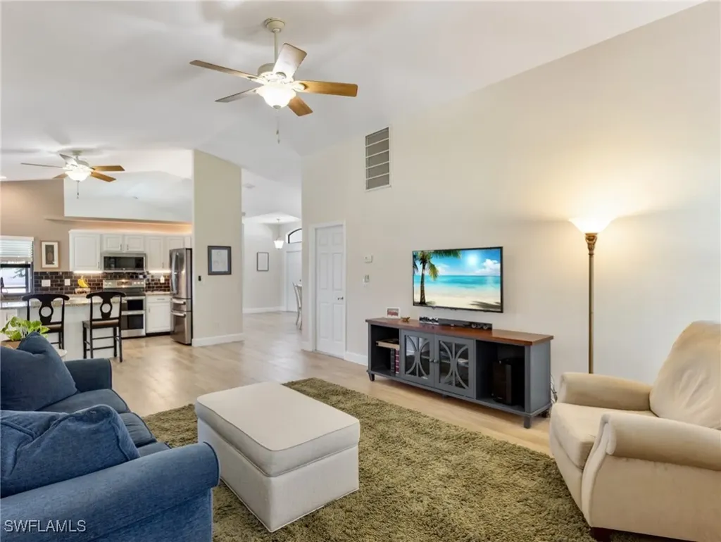 2217 SW 43rd Terrace Cape Coral FL 33914