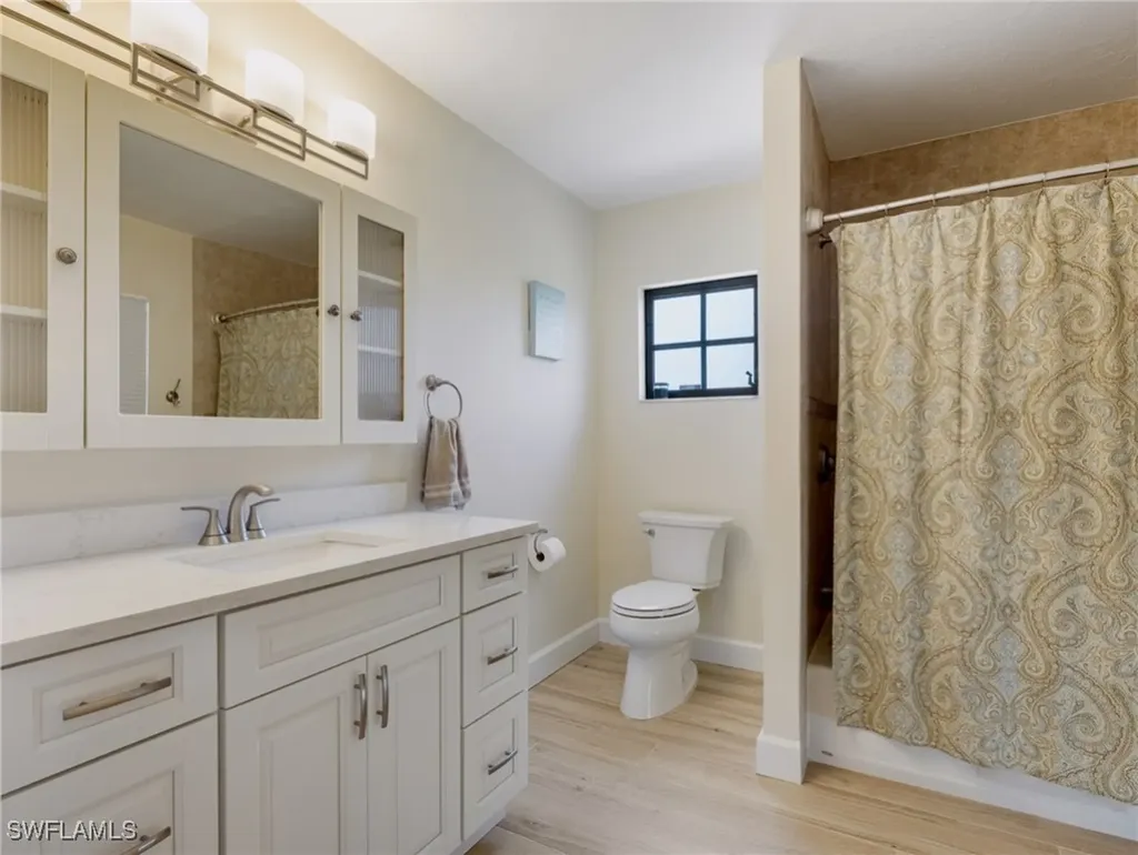 2217 SW 43rd Terrace Cape Coral FL 33914