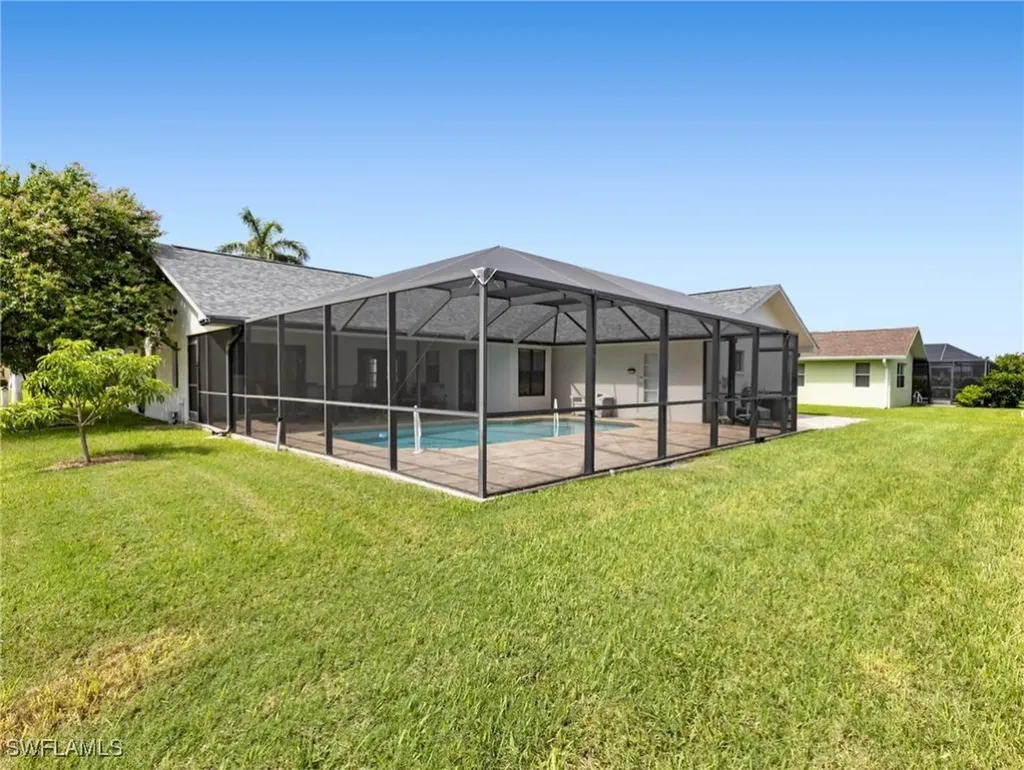 2217 SW 43rd Terrace Cape Coral FL 33914