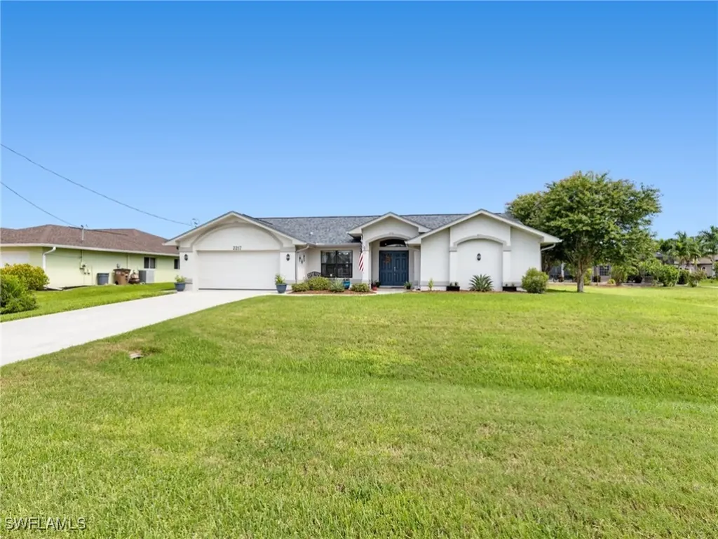 2217 SW 43rd Terrace Cape Coral FL 33914