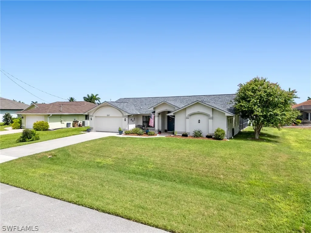 2217 SW 43rd Terrace Cape Coral FL 33914
