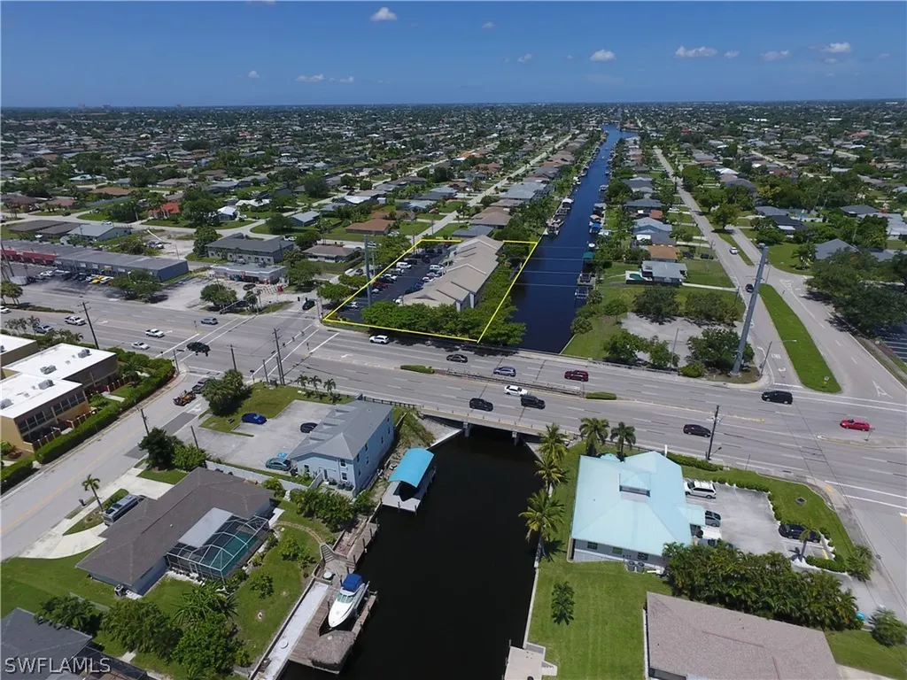 2804 Del Prado Boulevard S Cape Coral FL 33904