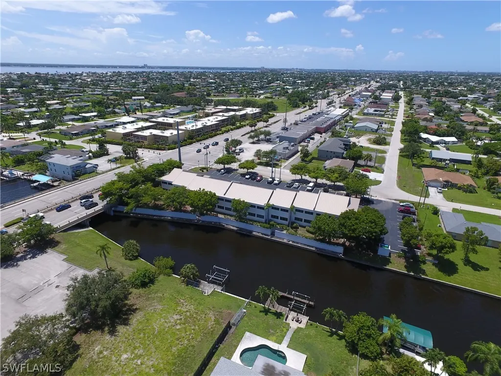 2804 Del Prado Boulevard S Cape Coral FL 33904