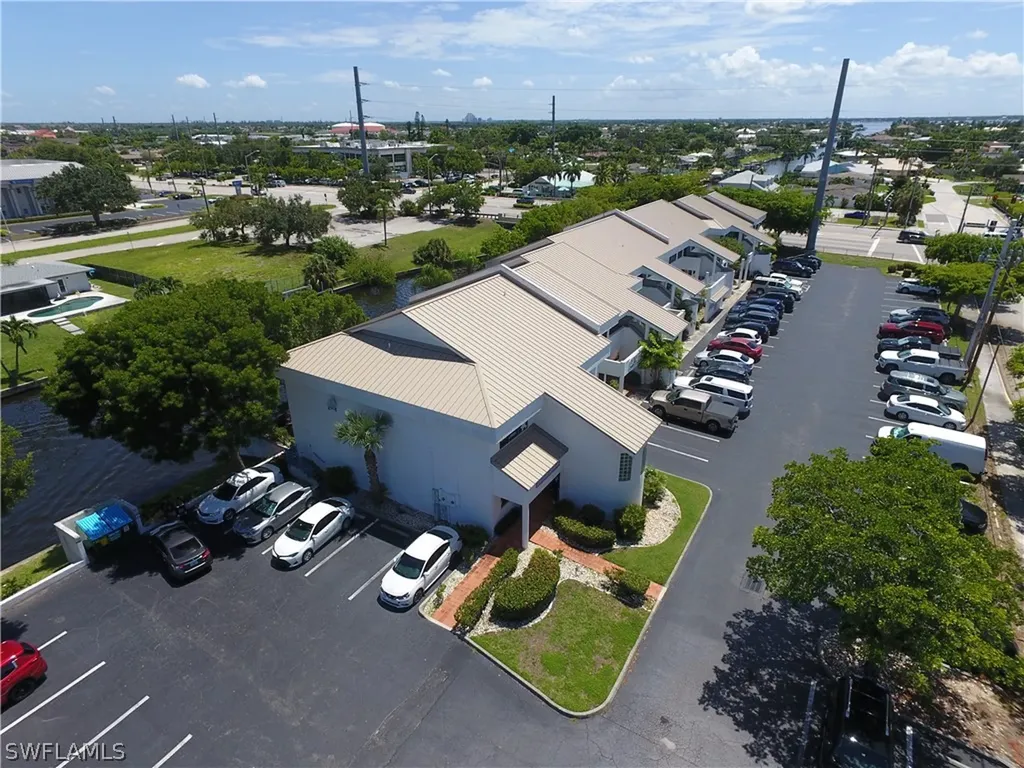 2804 Del Prado Boulevard S Cape Coral FL 33904