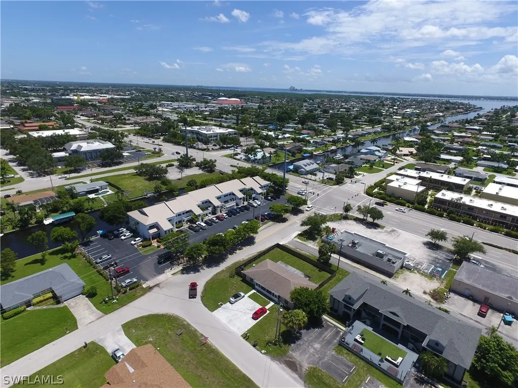2804 Del Prado Boulevard S Cape Coral FL 33904