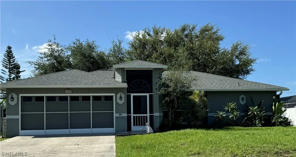 1308 SW 7th Terrace Cape Coral FL 33991