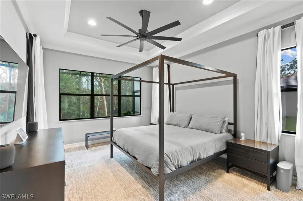 9240 Glenforest Drive Naples FL 34120