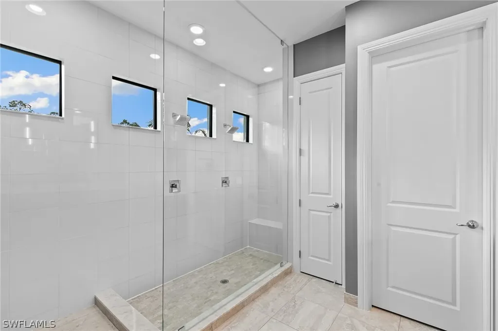 9240 Glenforest Drive Naples FL 34120