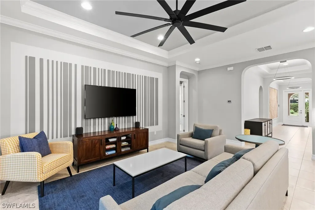 9240 Glenforest Drive Naples FL 34120