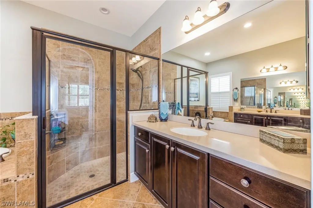 13492 Cambridge Lane Naples FL 34109