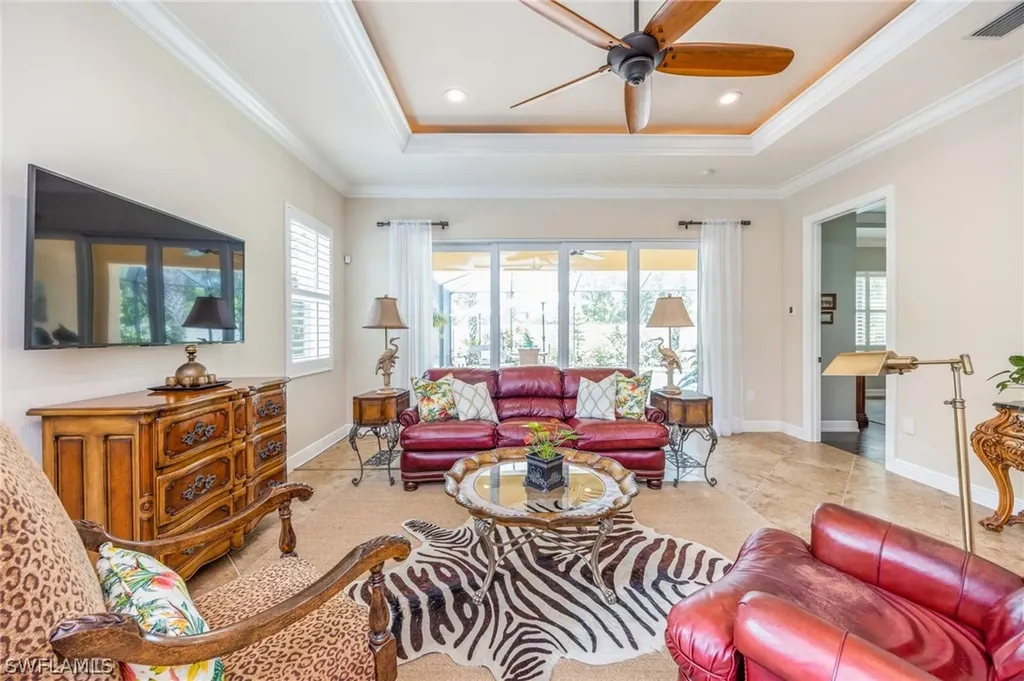 13492 Cambridge Lane Naples FL 34109