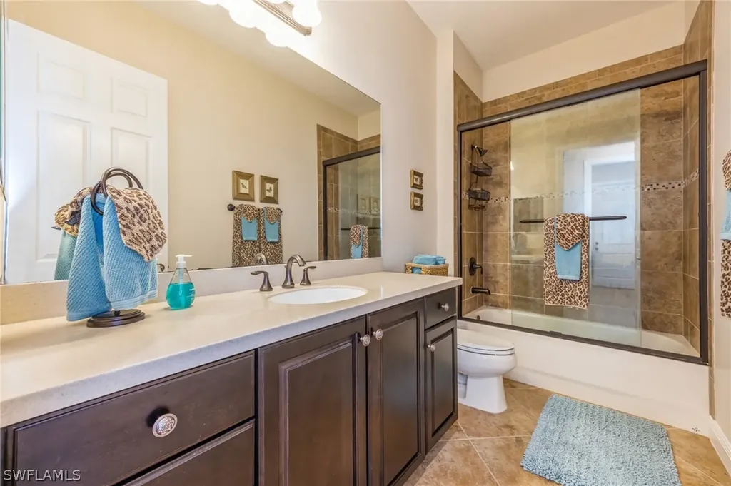 13492 Cambridge Lane Naples FL 34109