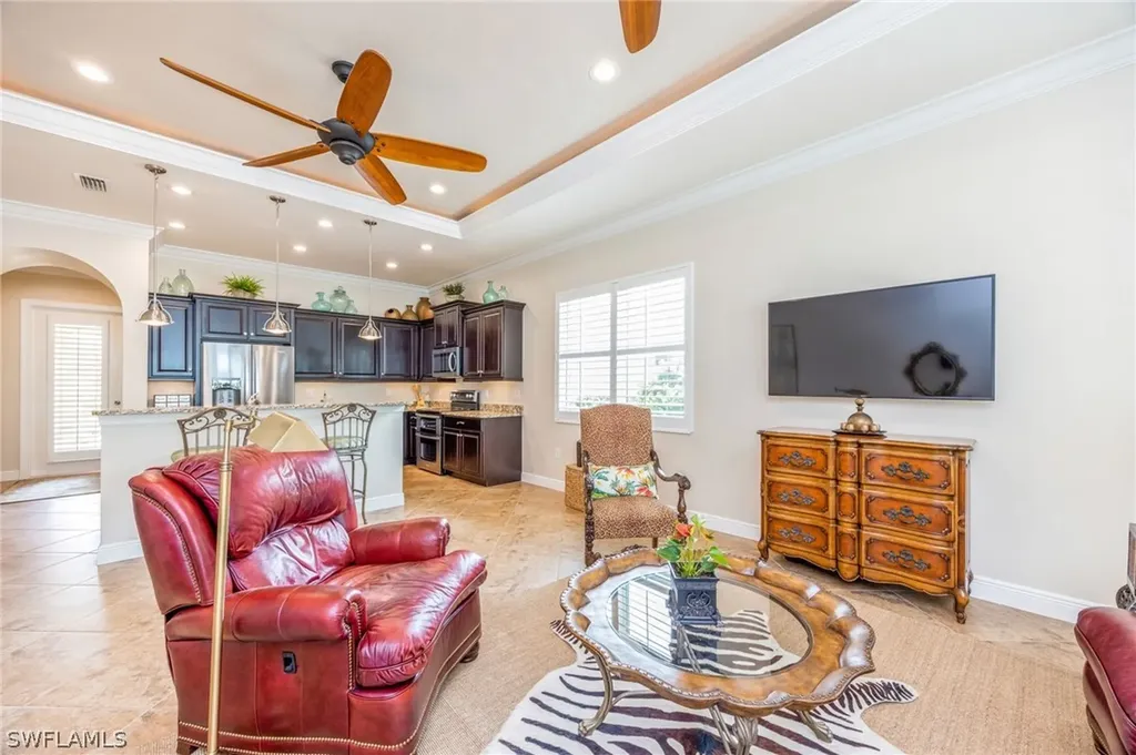 13492 Cambridge Lane Naples FL 34109