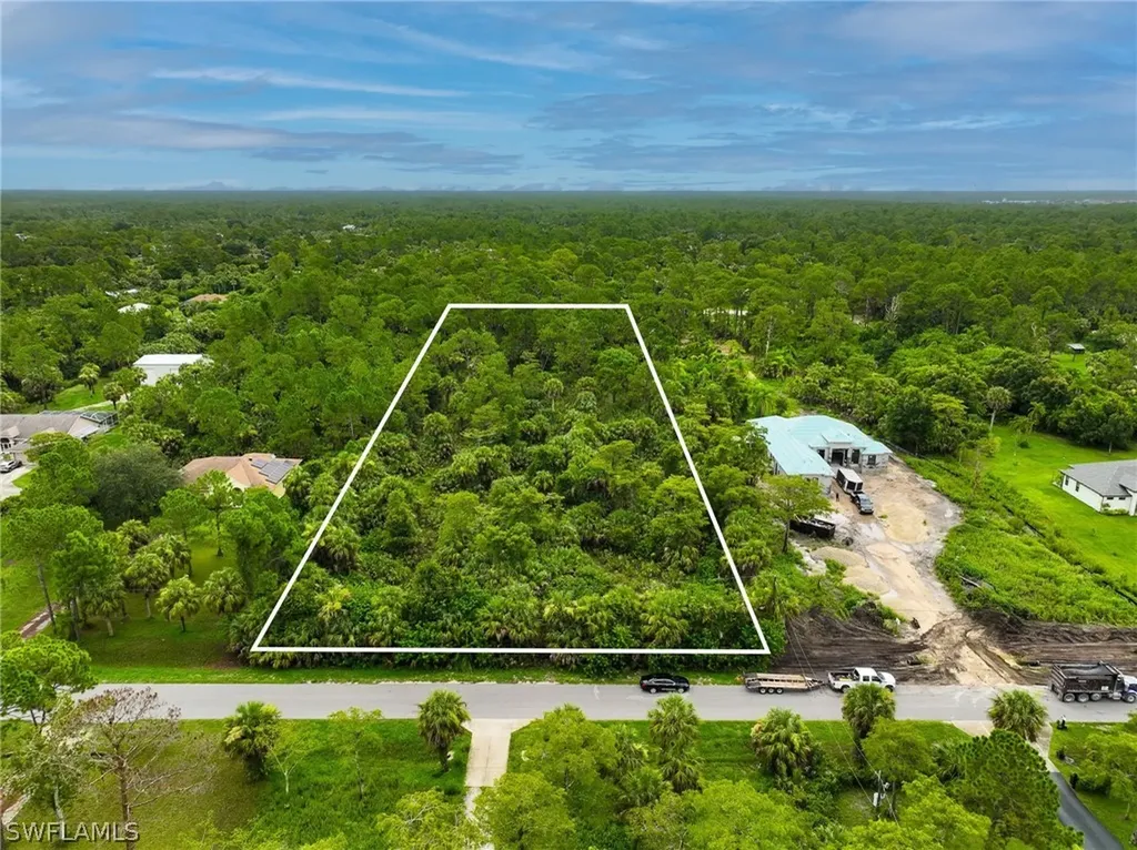 17TH Street SW Naples FL 34117