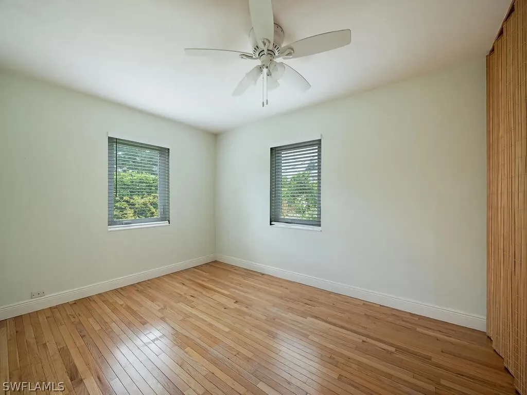 1102 9th Avenue N Naples FL 34102