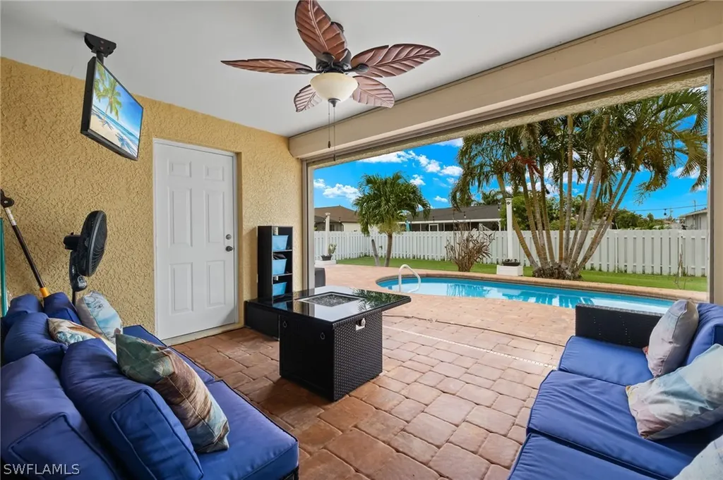 2115 SW 15th Terrace Cape Coral FL 33991