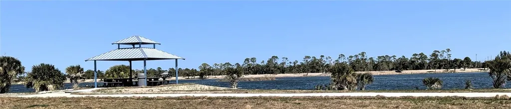 4212 NW 39th Street Cape Coral FL 33993