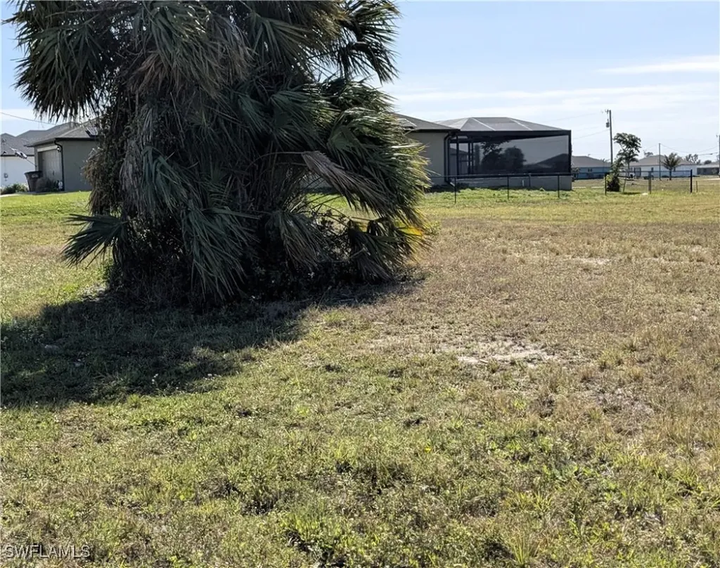 4212 NW 39th Street Cape Coral FL 33993