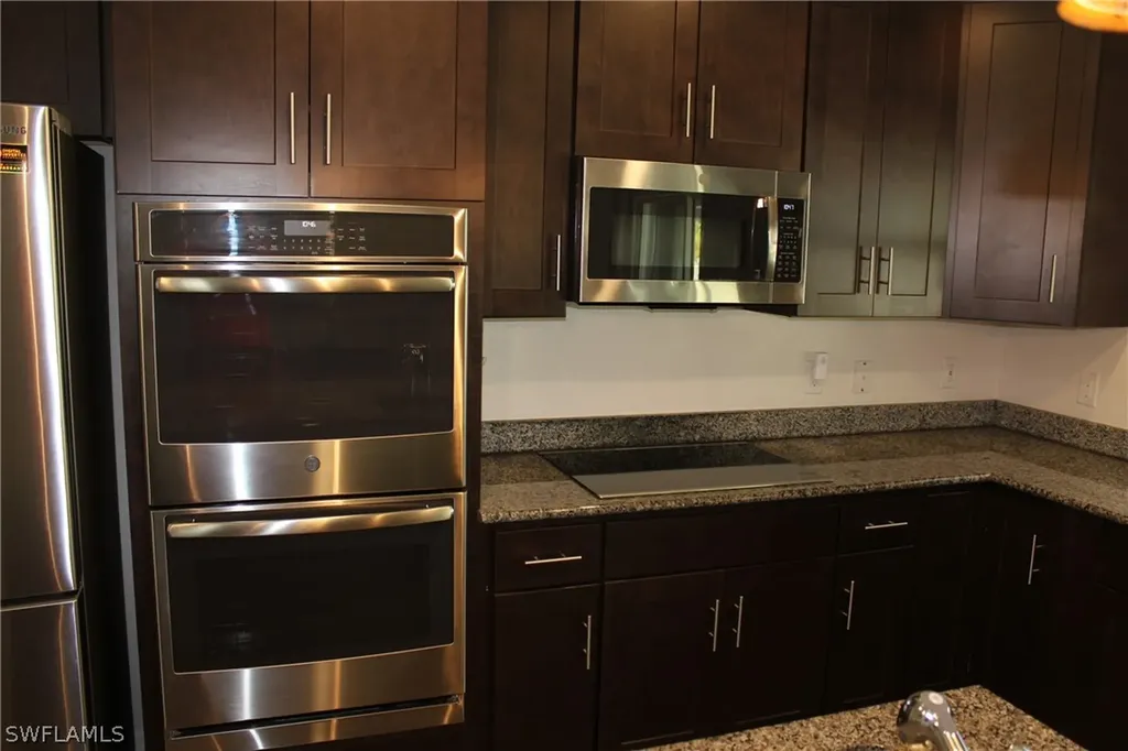 1208 SW 38th Street Cape Coral FL 33914
