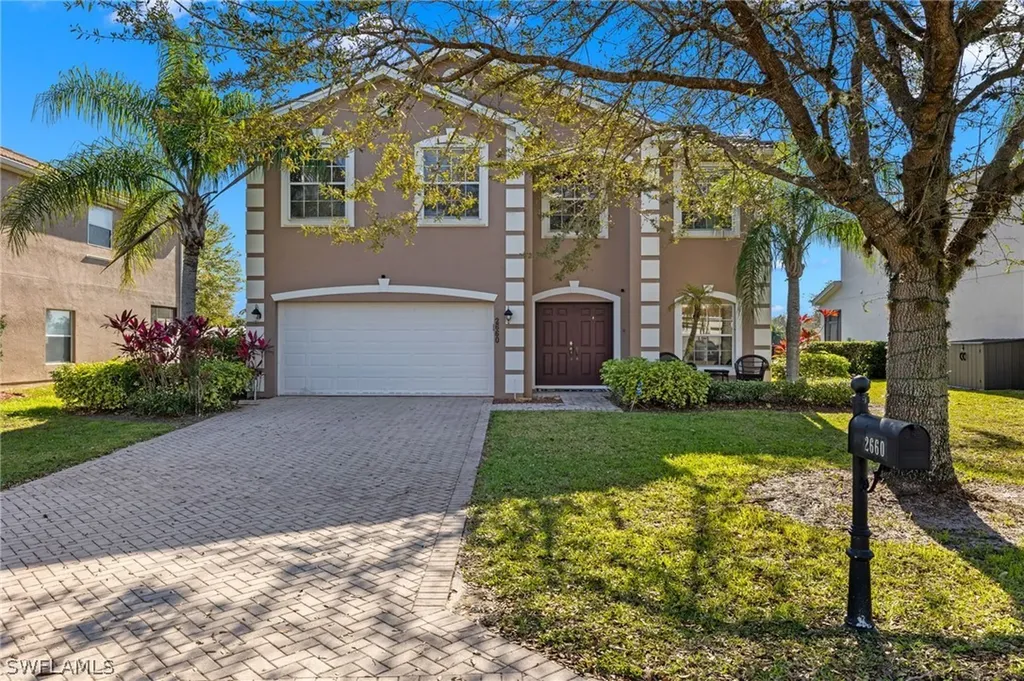 2660 Fishtail Palm Court Naples FL 34120