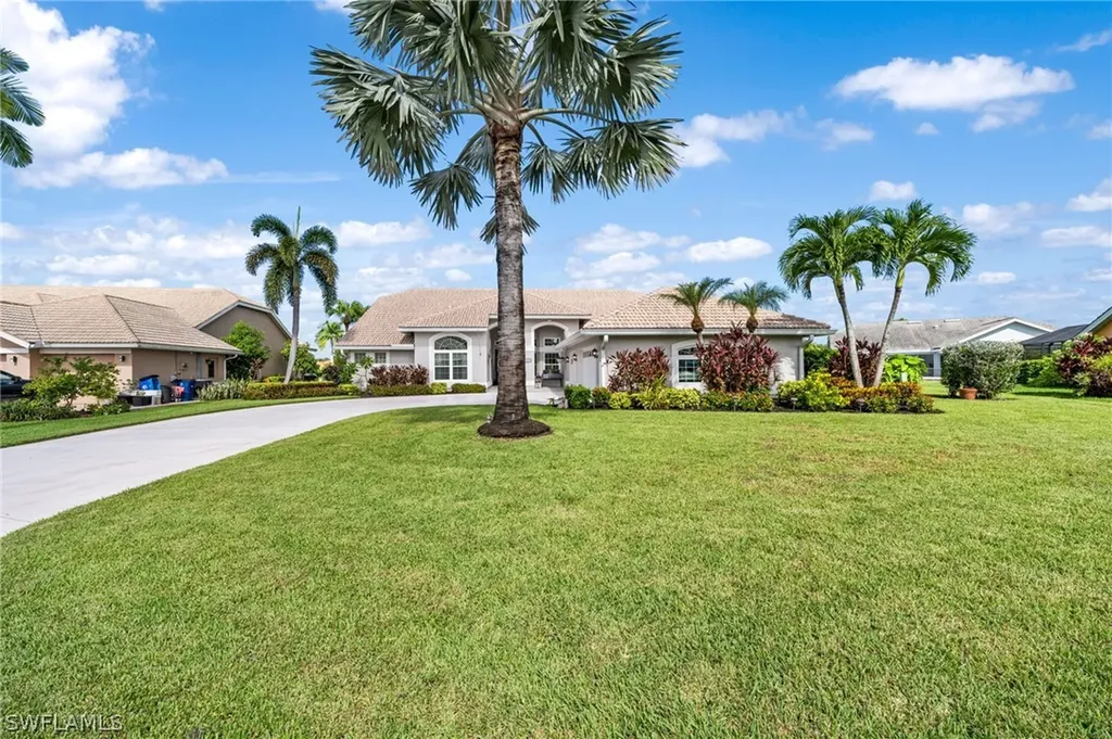 12800 Chartwell Drive Fort Myers FL 33912