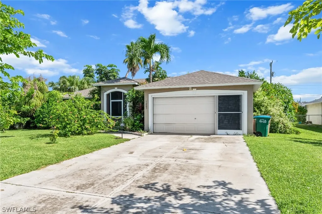 1003 SE 25th Lane Cape Coral FL 33904