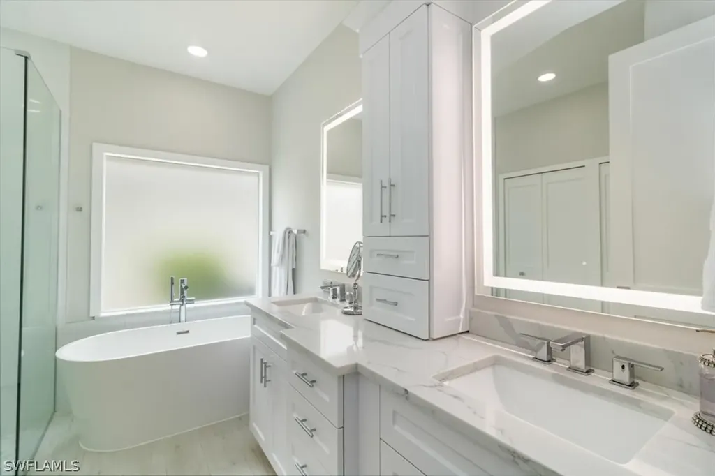 8828 Ventura Way Naples FL 34109