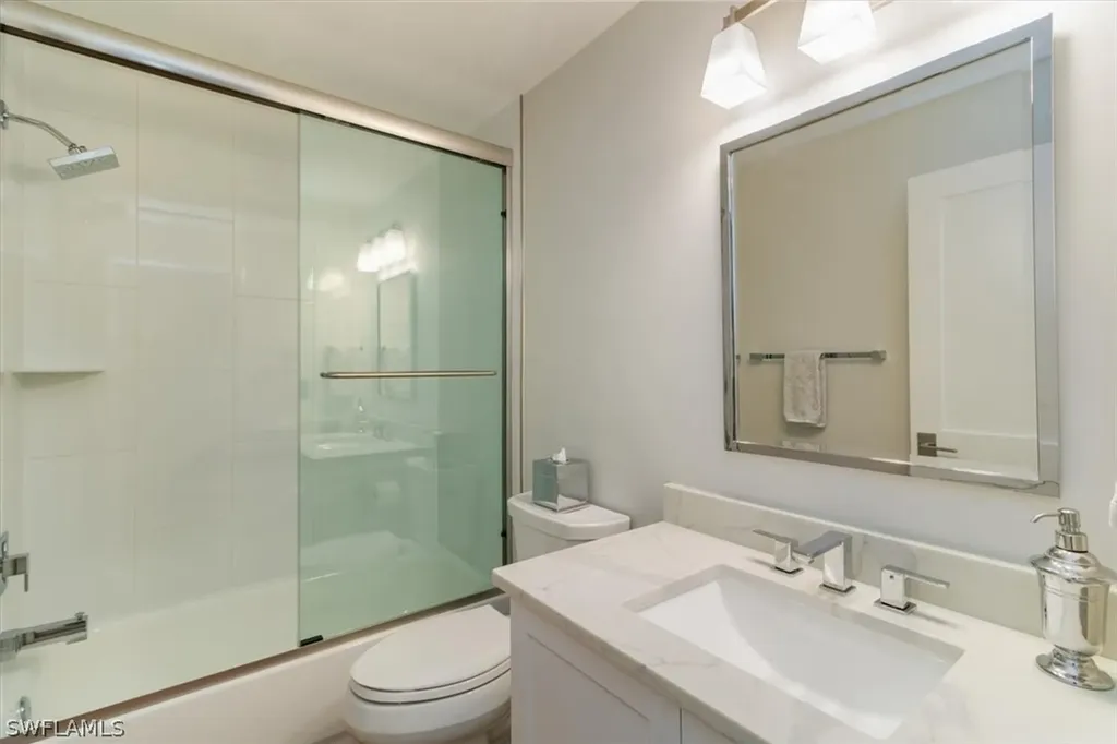 8828 Ventura Way Naples FL 34109