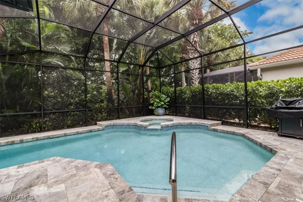 8828 Ventura Way Naples FL 34109