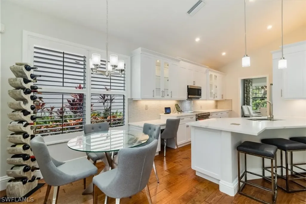 8828 Ventura Way Naples FL 34109