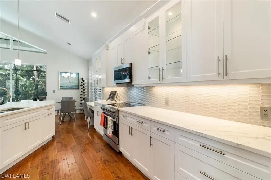 8828 Ventura Way Naples FL 34109