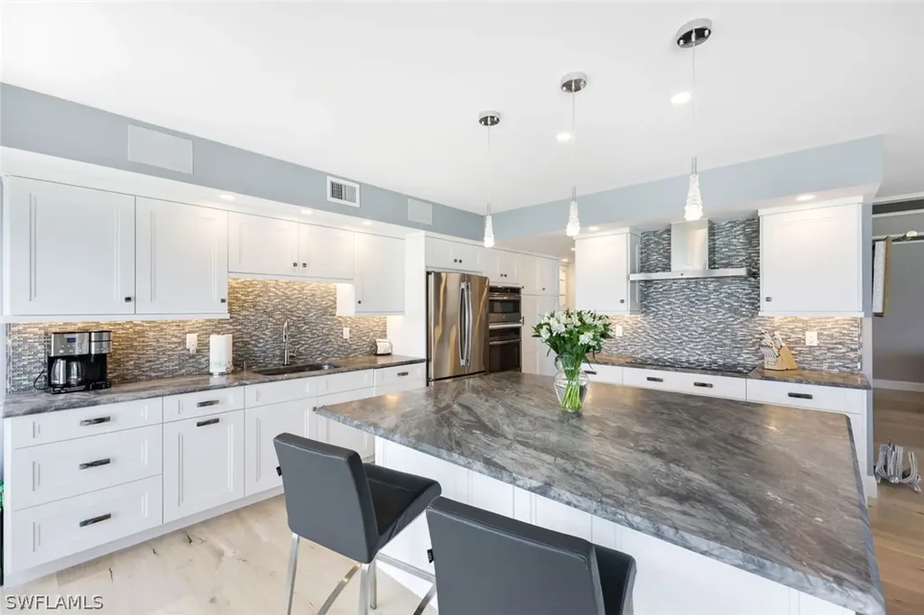 4051 Gulf Shore Boulevard N Naples FL 34103