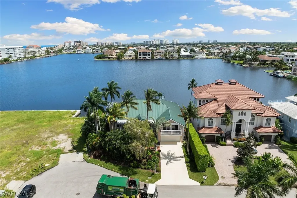 283 Oak Avenue Naples FL 34108