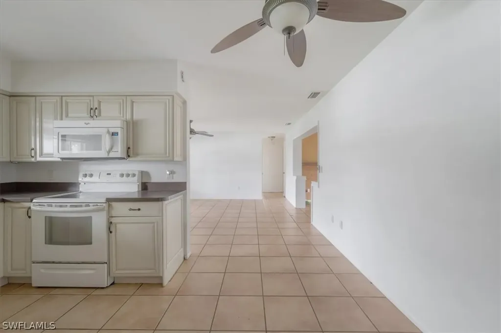 4241 Lagg Avenue Fort Myers FL 33901