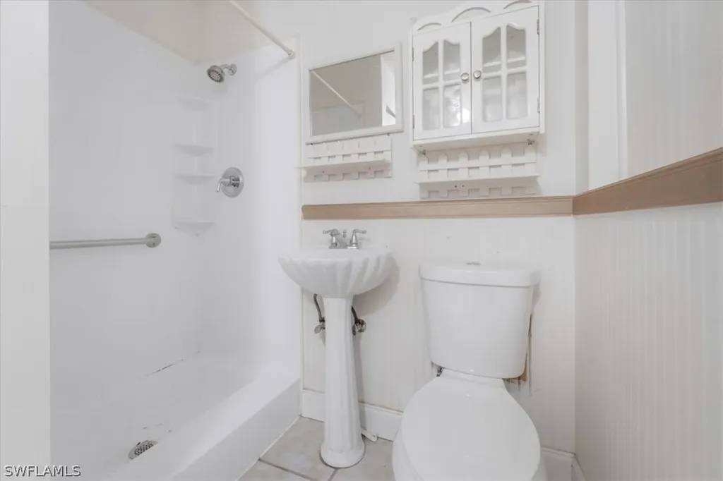 4241 Lagg Avenue Fort Myers FL 33901