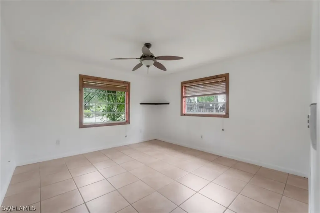4241 Lagg Avenue Fort Myers FL 33901