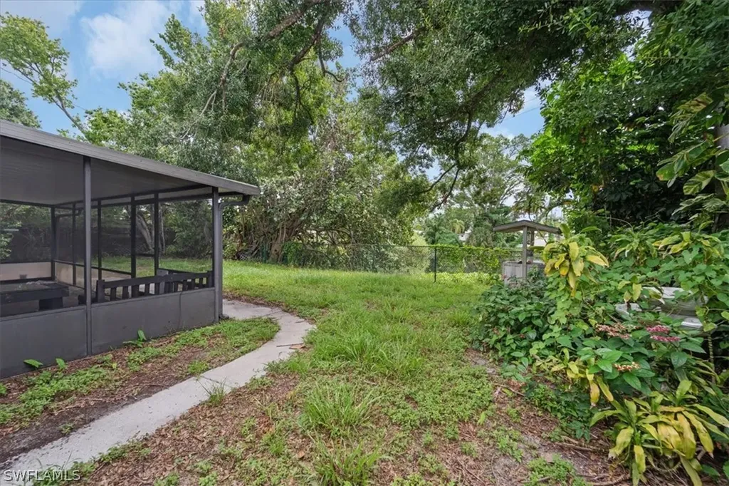 4241 Lagg Avenue Fort Myers FL 33901