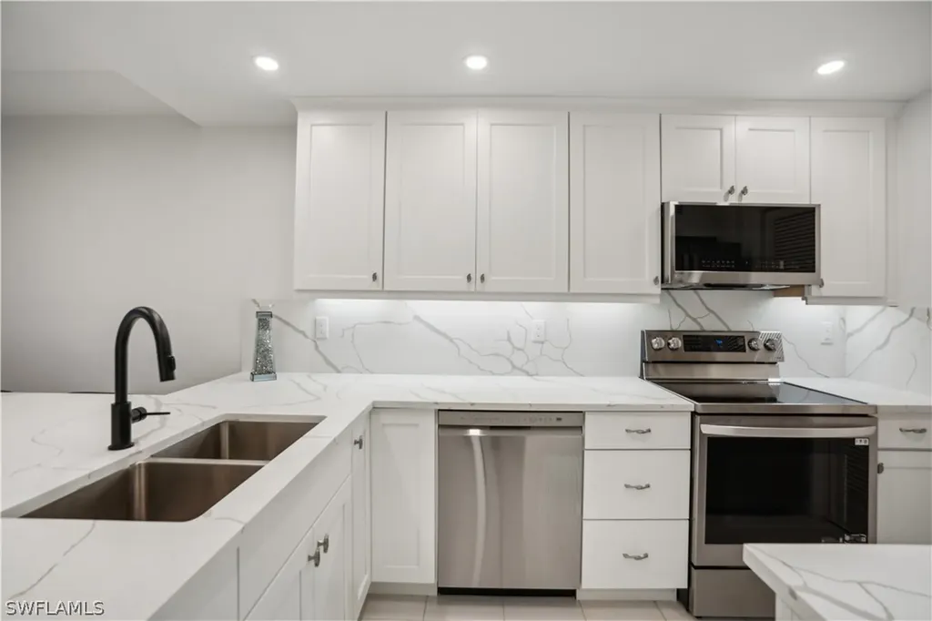25900 Hickory Boulevard Bonita Springs FL 34134