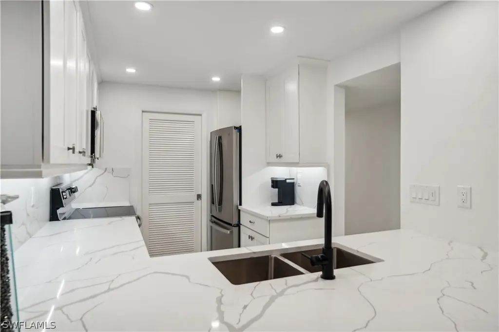 25900 Hickory Boulevard Bonita Springs FL 34134