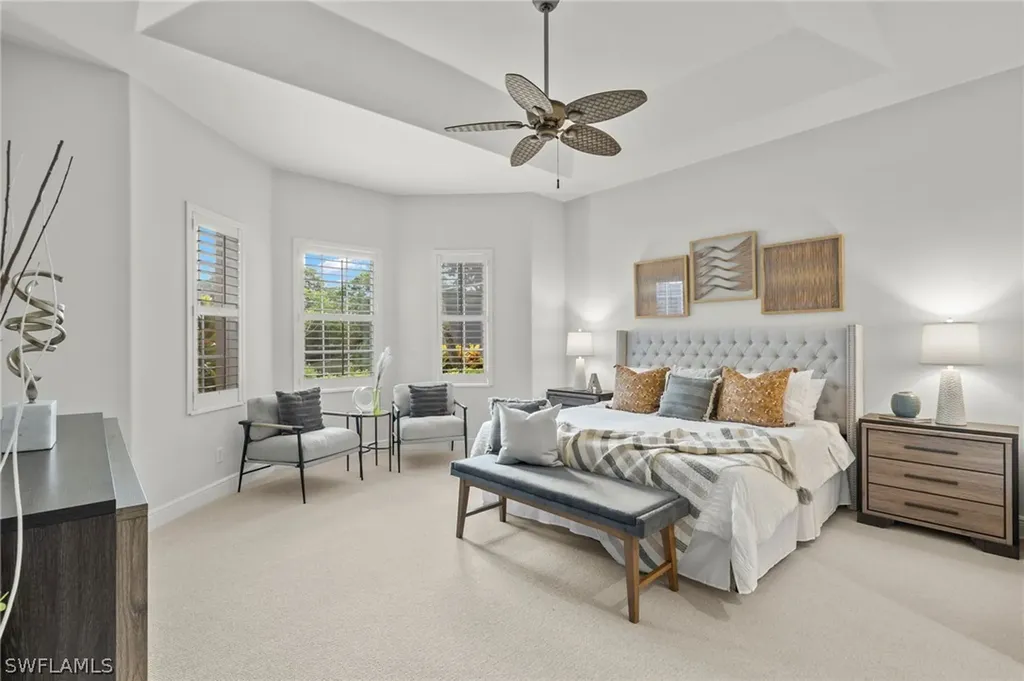 1026 Fountain Run Naples FL 34119