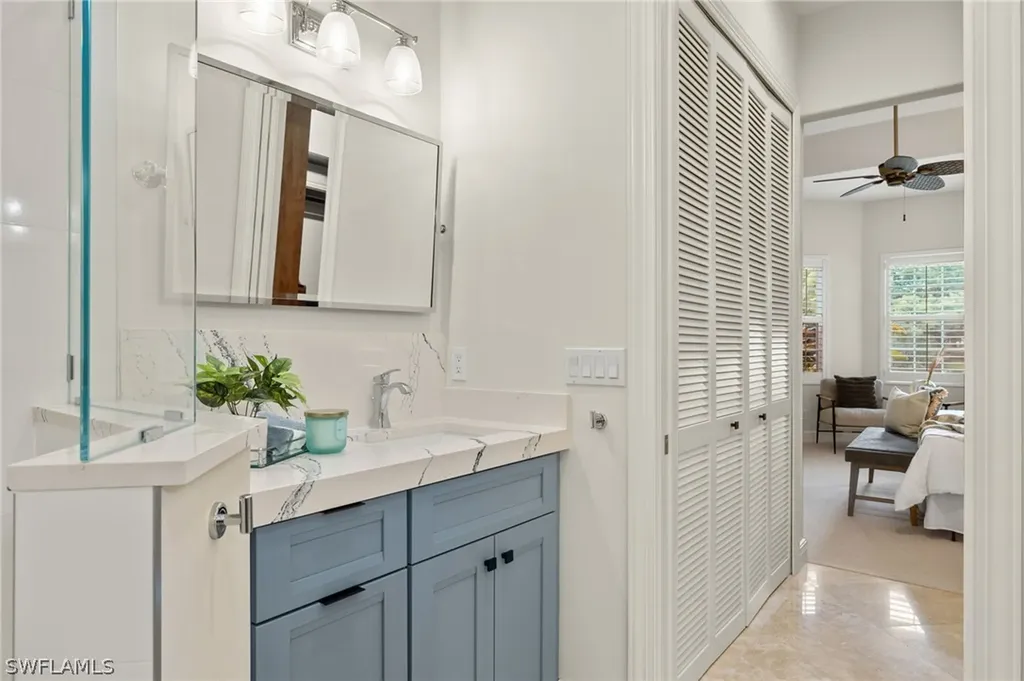 1026 Fountain Run Naples FL 34119