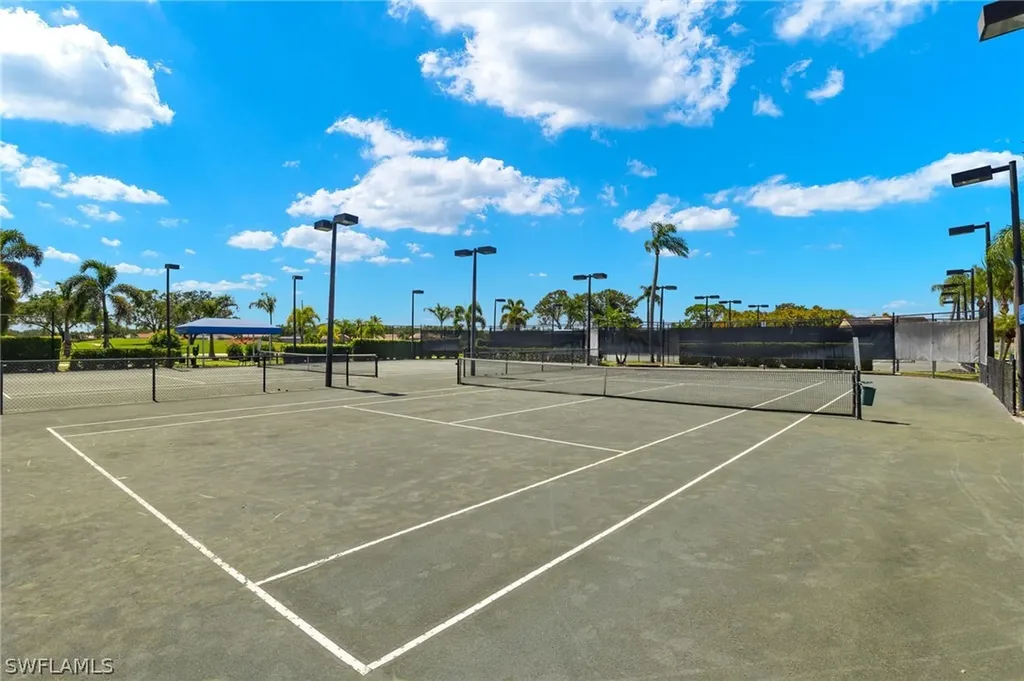 1026 Fountain Run Naples FL 34119