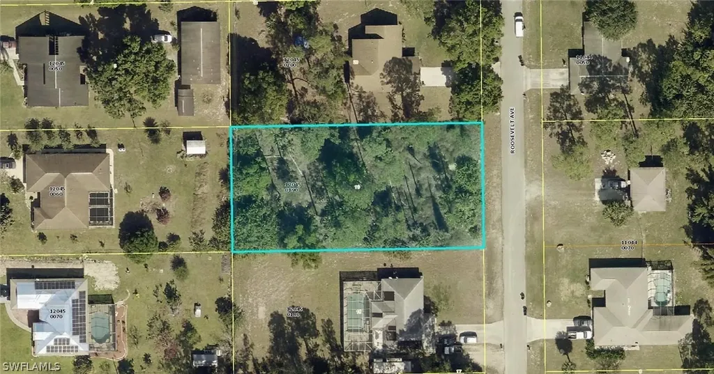 313 Roosevelt Avenue Lehigh Acres FL 33936