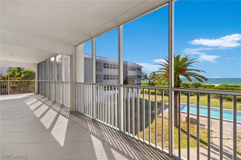 635 E Gulf Drive Sanibel FL 33957