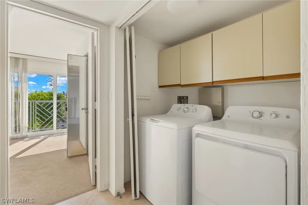 635 E Gulf Drive Sanibel FL 33957