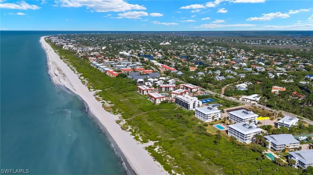 635 E Gulf Drive Sanibel FL 33957